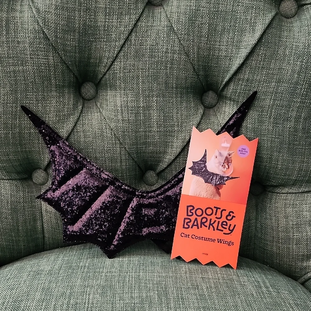 Boots & Barkley Glittery Black Pet Cat Wings